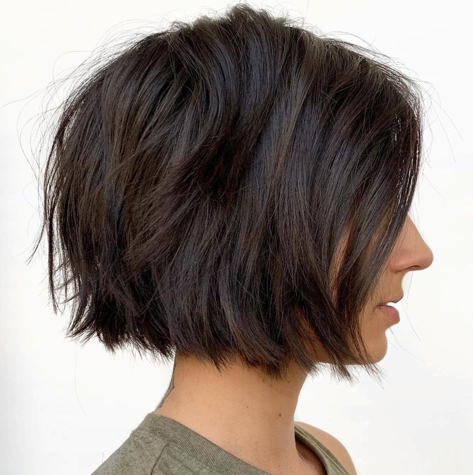 18 Flattering Short Haircuts For Thick Hair