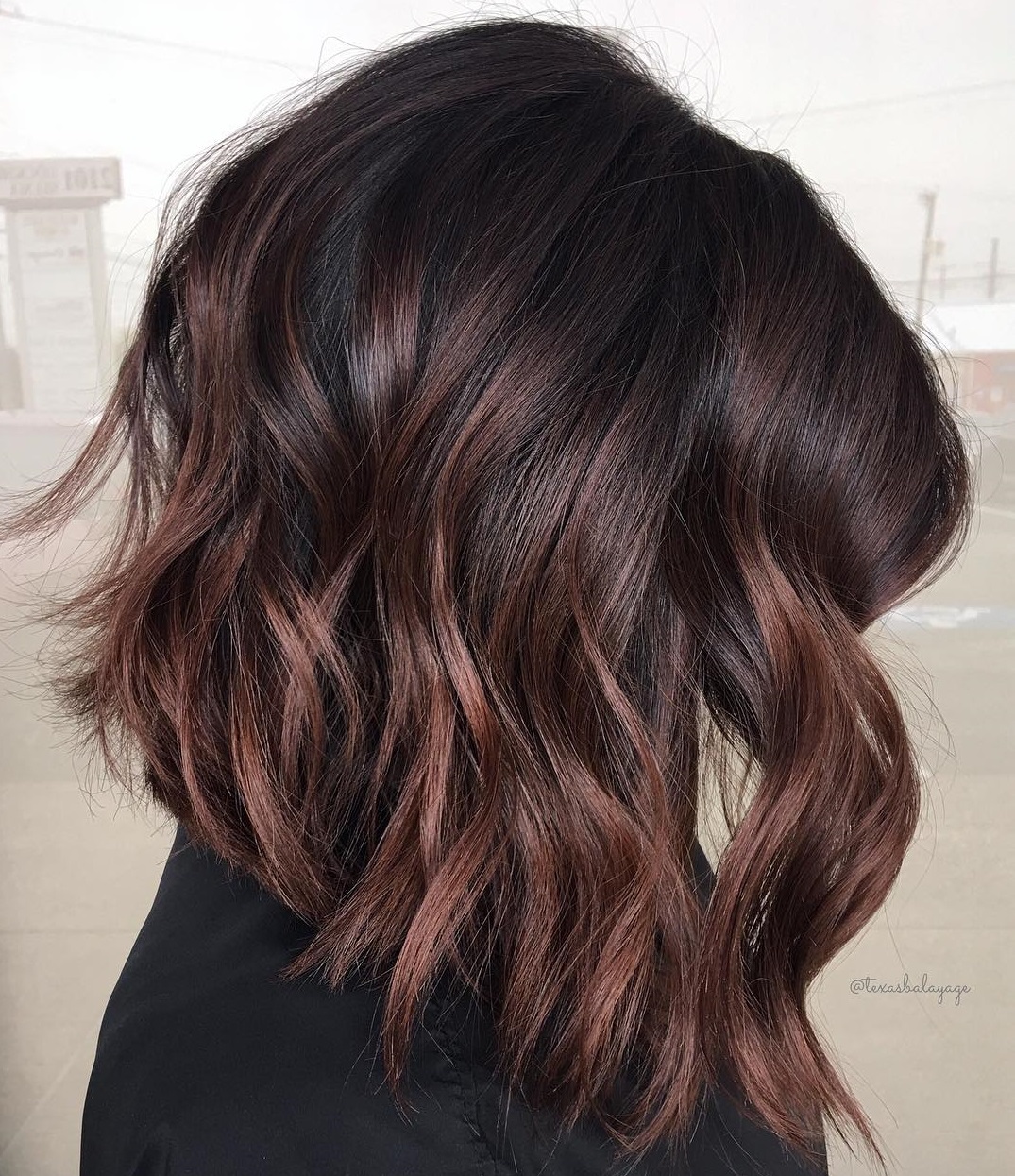 Wavy Lob With Chocolate Balayage