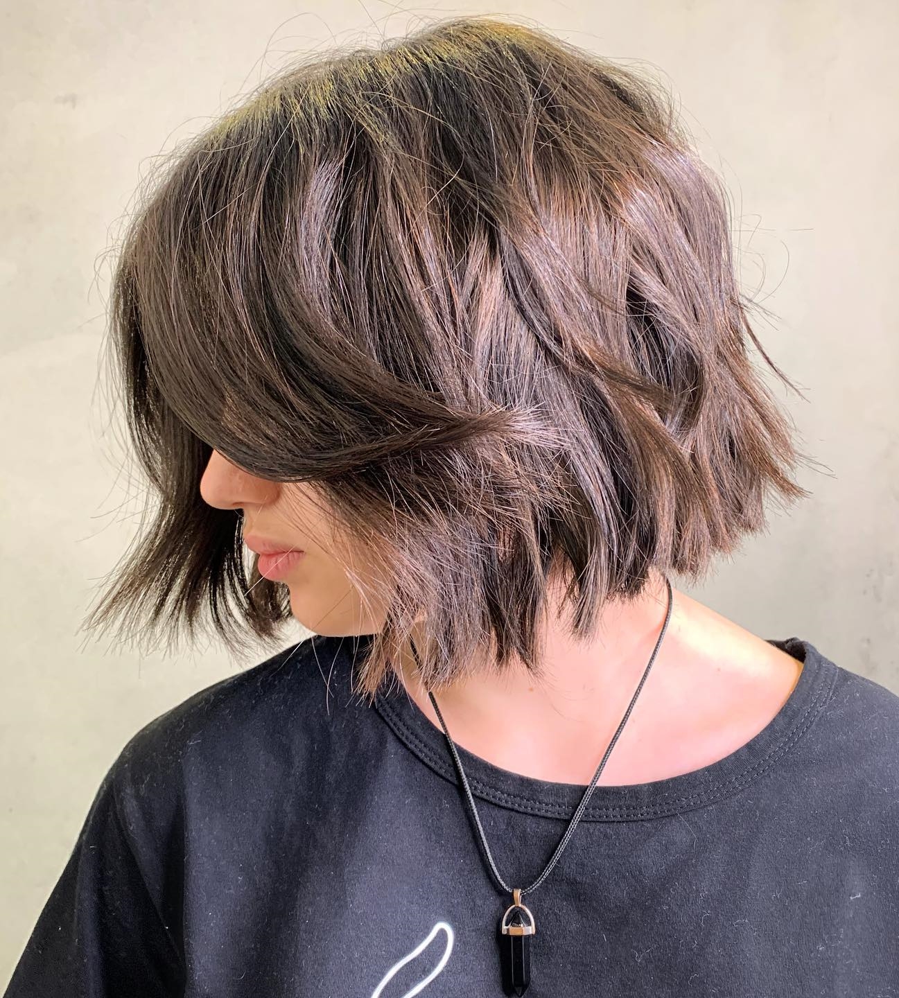 Choppy Wavy Bob Hairstyle