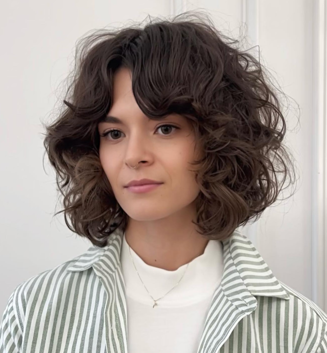 Wavy Bob Cut with Long Thick Bang